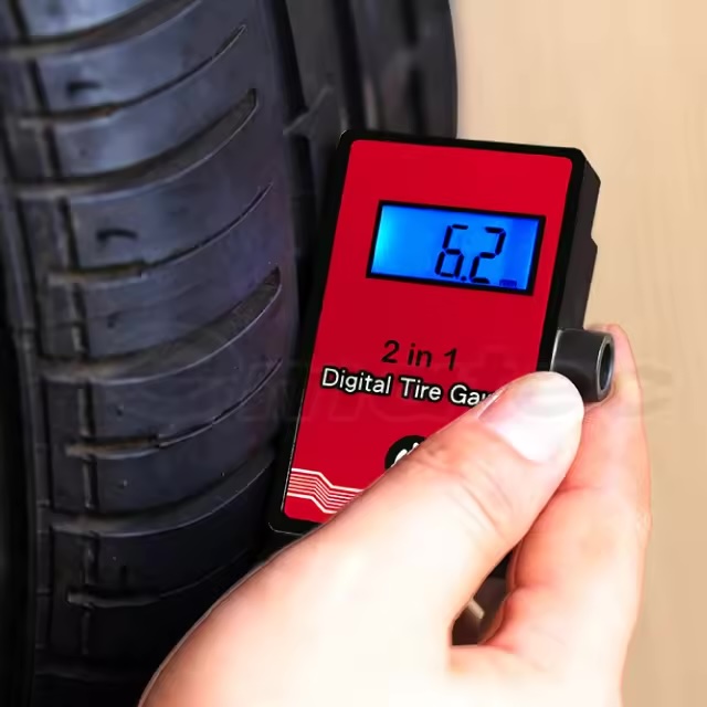 Tyre Tracks Connected Gauge